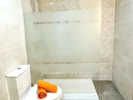 Appartement Climatisé à La Pineda avec Piscines, Terrains de Sport et Proche Plage - Photo 10