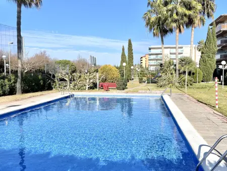 Bel Appartement 2 Ch Climatisé avec Piscine et Parking Proche Plage - Photo 9