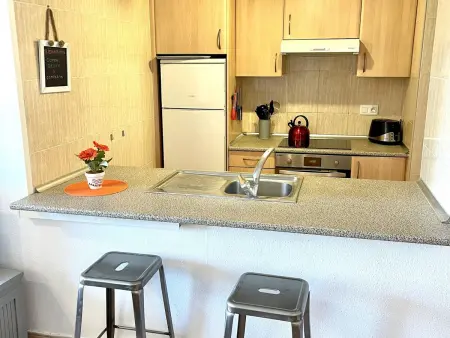 Bel Appartement 2 Ch Climatisé avec Piscine et Parking Proche Plage - Photo 22