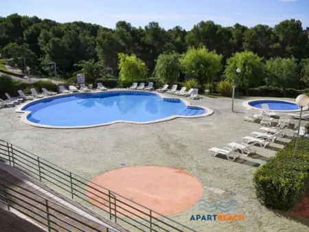 Appart Confortable à Salou : Clim, Piscine, Parking & à 7 Min de la Plage de Cala Fon - Photo 4