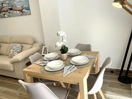 Bel appartement climatisé à La Pineda, près de la plage idéal pour des vacances parfaites - Photo 1