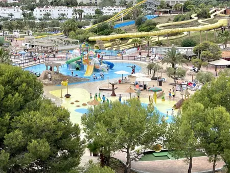 Bel appartement avec terrasse, vue mer, proche Aquopolis, cuisine équipée - Photo 6