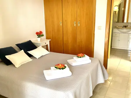 Bel appartement avec terrasse, vue mer, proche Aquopolis, cuisine équipée - Photo 10