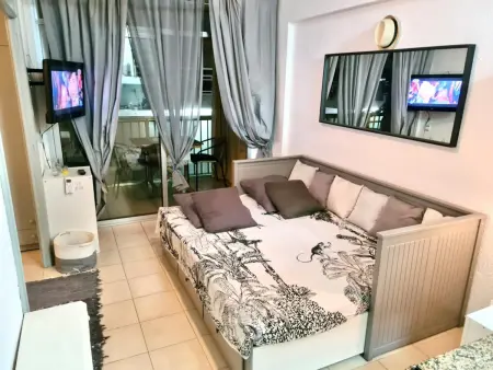 Bel appartement climatisé en bord de plage avec piscine et parking à La Pineda - Photo 6