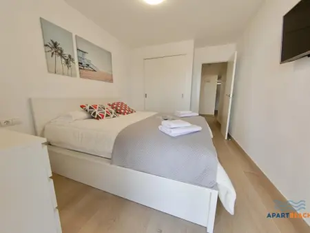 Appartement spacieux à La Pineda, 3 chambres, climatisé, front de mer - Photo 3