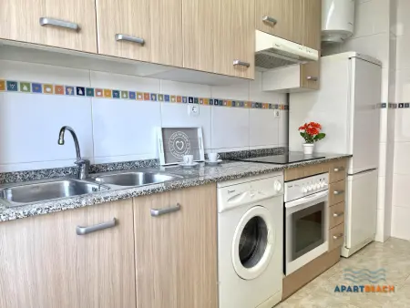 Bel appartement climatisé proche plage avec piscine, à La Pineda - Photo 15