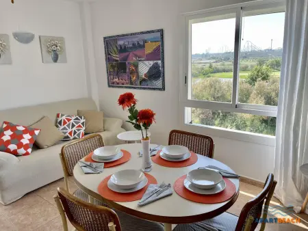 Bel appartement climatisé avec piscines et activités à La Pineda - Photo 2