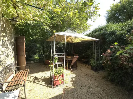 Maison de charme à Brantôme, animaux admis, parking inclus - Photo 9