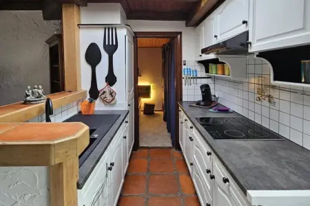 La Fermette du trône, Ferme en Belgique avec jardin verdoyant - Photo 3