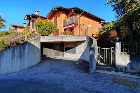 LUN - Casa Luna, Maison à Luino avec jardin et vue sur la ville - Photo 4