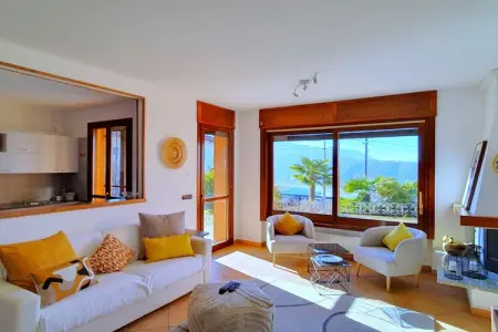 LUN - Casa Luna, Maison à Luino avec jardin et vue sur la ville - Photo 5