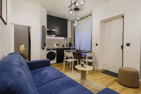 RECOUVRANCE, Superbe duplex 2 pièces Centre de Paris - Photo 5