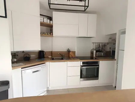 Bel appartement 4 pers avec parking et WIFI au centre-ville de Perros-Guirec - Photo 2