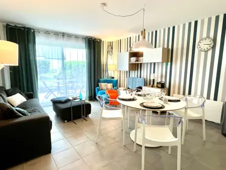 Étel - Appartement 3* moderne avec WIFI, animaux admis et parking privatif - Photo 3