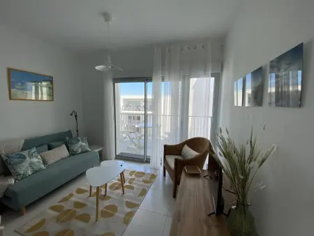 Royan T2 2* avec Balcon et Parking à 250m de la Plage - Photo 4