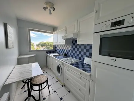 Studio moderne 2* avec balcon, centre St Palais, parking sécurisé - Photo 15