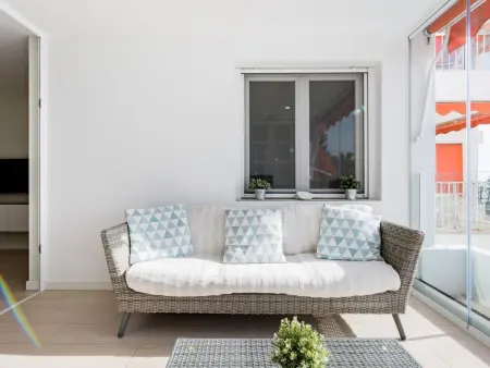 Appartement de luxe en bord de mer avec piscine, parking et Wi-Fi à Malaga - Photo 3