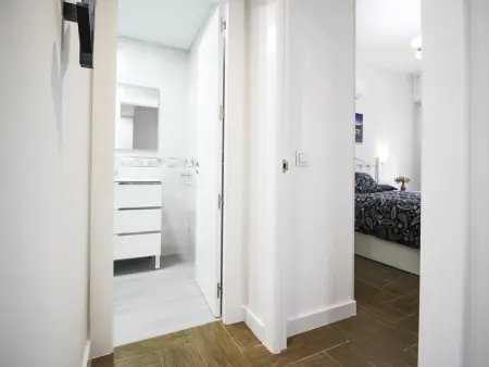 Appartement rénové 1 chambre près de la plage avec parking & climatisation à Málaga - Photo 14