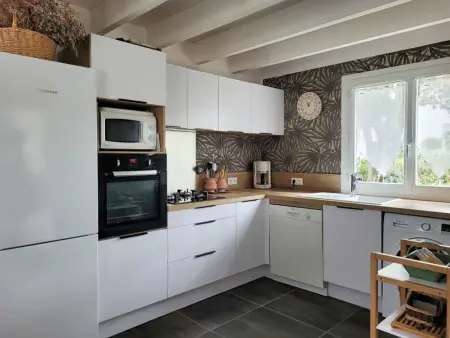 Maison spacieuse 5 pièces à La Palmyre, proche mer, idéale pour 8 personnes, Patio et Barbecue - Photo 1