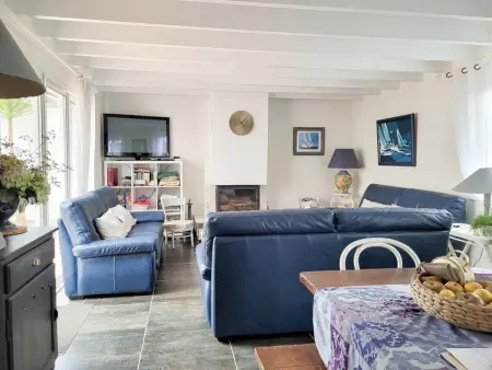 Maison spacieuse 5 pièces à La Palmyre, proche mer, idéale pour 8 personnes, Patio et Barbecue - Photo 3