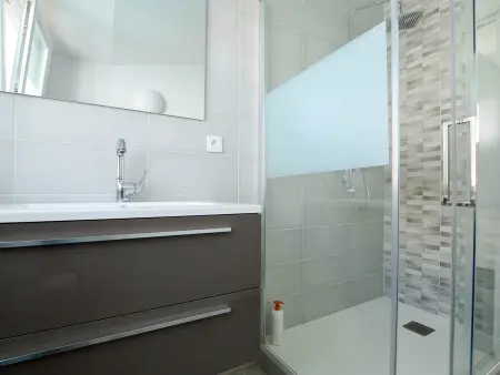 Maison spacieuse 5 pièces à La Palmyre, proche mer, idéale pour 8 personnes, Patio et Barbecue - Photo 14
