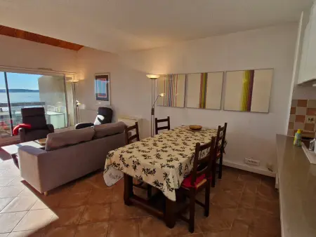 Appartement 2 pièces avec climatisation, terrasse, piscine et parking, près de la mer à Ste Maxime - Photo 7