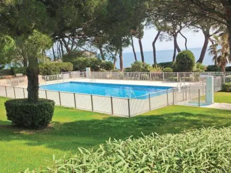 Appartement 2 pièces avec climatisation, terrasse, piscine et parking, près de la mer à Ste Maxime - Photo 20