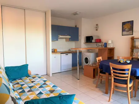 Vaux-sur-Mer : Appartement 2* avec piscine et balcon - Photo 2