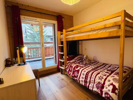 Appartement moderne 4 pièces, proche des remontées, parking inclus - Photo 5