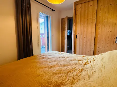 Appartement moderne 4 pièces, proche des remontées, parking inclus - Photo 6