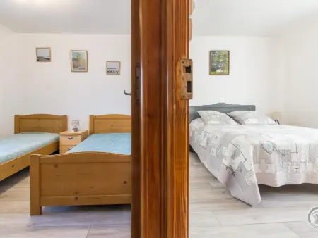 Charmante maison à Valcanville avec jardin privé et wifi - Photo 12