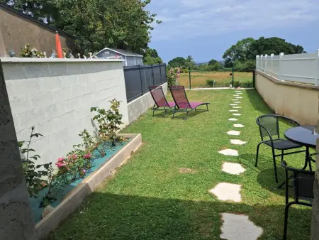 Charmante maison à Valcanville avec jardin privé et wifi - Photo 18
