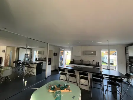 Maison famille avec piscine, Wi-Fi et parking à Gujan-Mestras - Photo 1