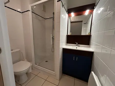 T2 rénové avec piscine chauffée proche Thermes, parking et WIFI - Photo 18