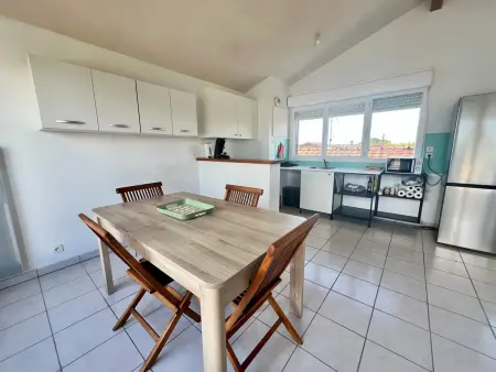 Duplex T3 avec parking privé, près du port à La Teste de Buch - Photo 6
