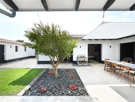 Maison spacieuse Ile de Ré avec piscine et parking privé - Photo 6