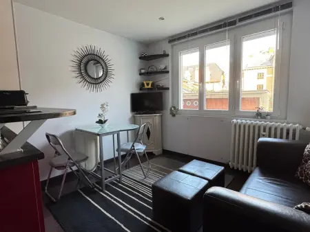 T2 lumineux avec garage et WiFi à Aix-les-Bains - Photo 2