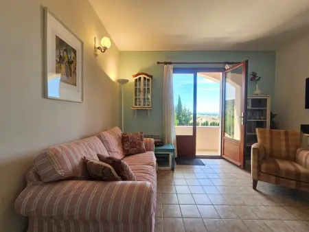Sourire du Soleil, Charmante villa avec piscine privée et belle vue - Photo 17