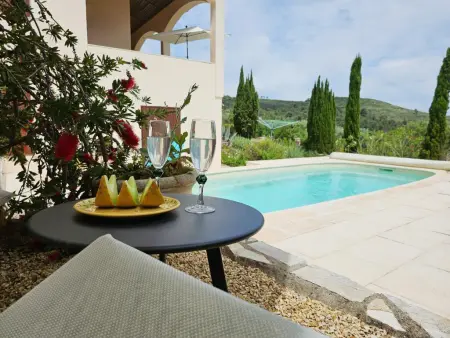 Sourire du Soleil, Charmante villa avec piscine privée et belle vue - Photo 28