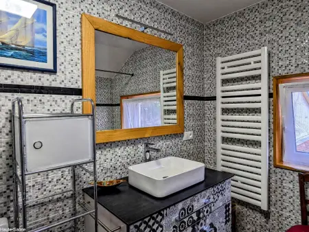 Grande Maison Familiale Rénovée à Froideterre - Photo 15