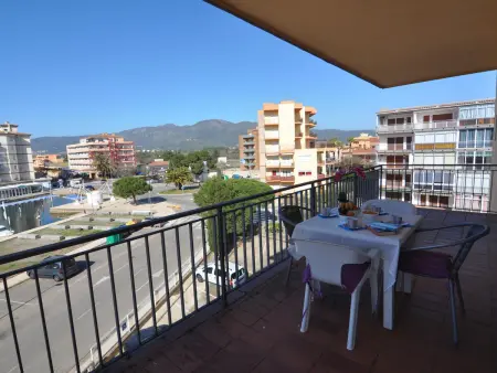 Charmant appartement à 300m de la plage de Santa Margarita, Roses, idéal pour les familles. - Photo 1