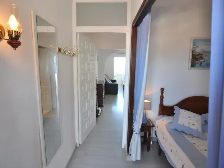 Acogedor estudio en Roses, Costa Brava! Ideal para 3 personas, a 100 m de la playa, con vistas al mar y comodidades. - Photo 11