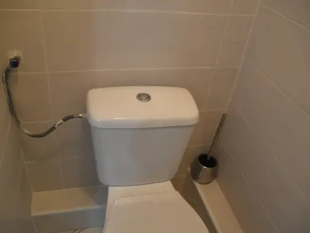 Encantador apartamento en alquiler en Roses, Costa Brava! A 0 metros de la playa. Disfruta de la piscina comunitaria y las vistas al mar. - Photo 19