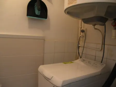 Encantador apartamento en alquiler en Roses, Costa Brava! A 0 metros de la playa. Disfruta de la piscina comunitaria y las vistas al mar. - Photo 21