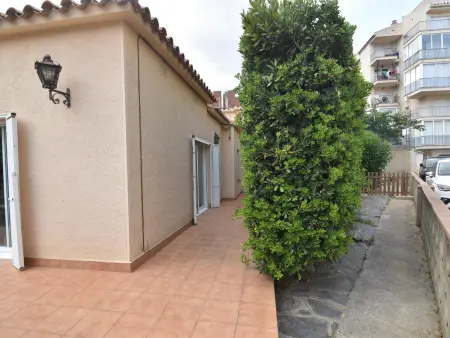 Maison Spacieuse à Roses, Idéale pour Familles et Groupes, Proche de la Plage et Piscine Communautaire - Photo 26