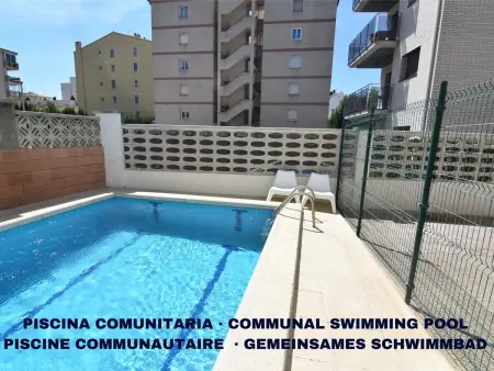 Maison Spacieuse à Roses, Idéale pour Familles et Groupes, Proche de la Plage et Piscine Communautaire - Photo 32