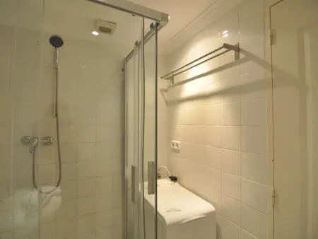 Charmant appartement en bord de mer avec piscine, à Roses, Costa Brava, idéal pour 4-5 personnes - Photo 25