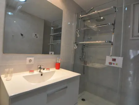 Charmant appartement à 300m de la plage de Santa Margarita, Roses - Climatisé et avec terrasse - Photo 19