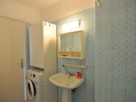 Appartement Confortable à Roses, à 300m de la Plage, avec Terrasse et Parking - Photo 17