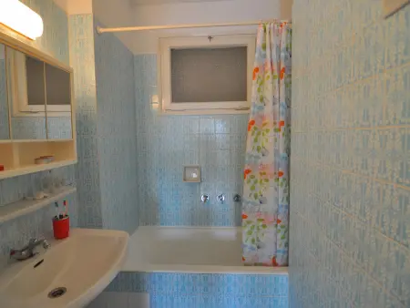 Appartement Confortable à Roses, à 300m de la Plage, avec Terrasse et Parking - Photo 18